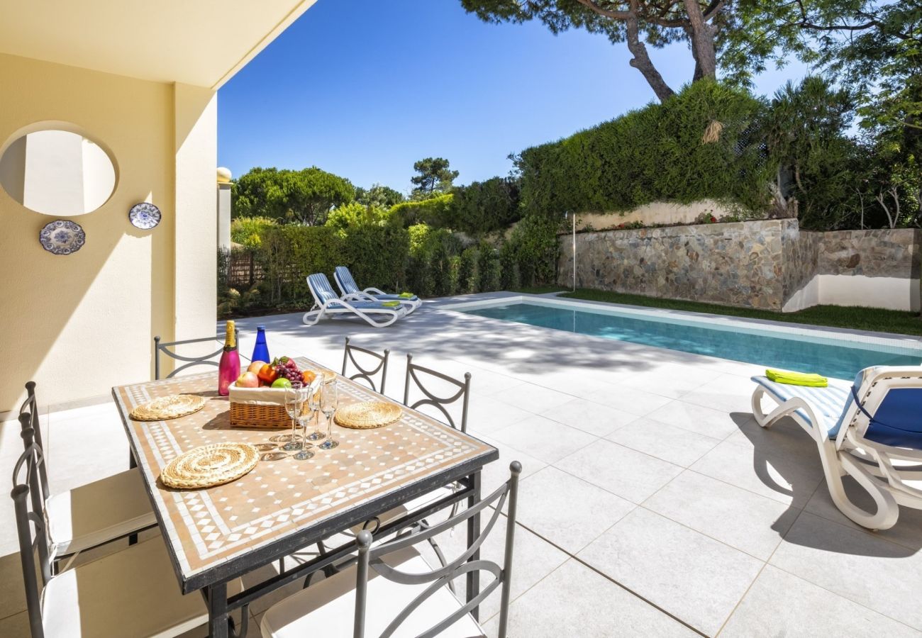 Casa geminada em Quinta do Lago - Casa Altos
