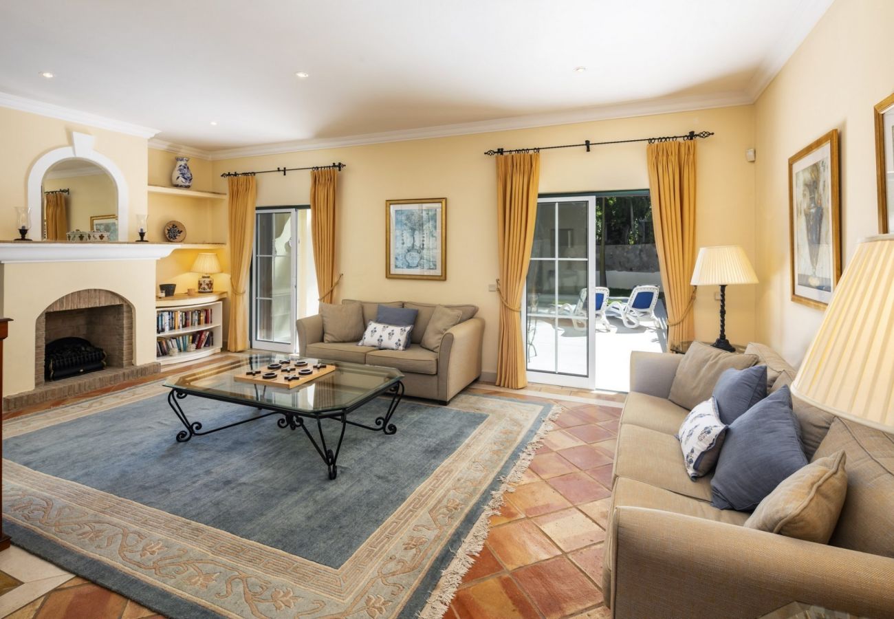 Casa geminada em Quinta do Lago - Casa Altos