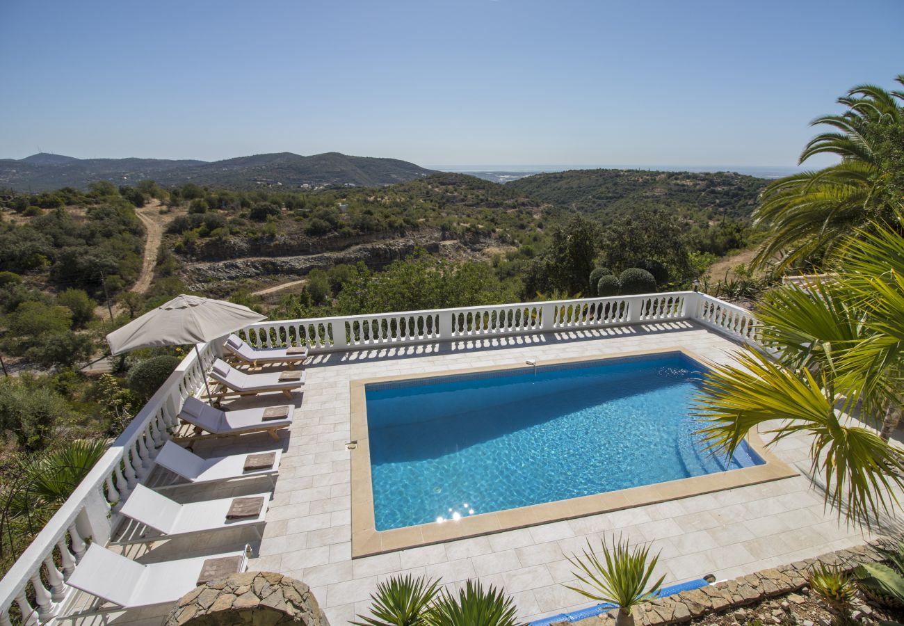 Villa em Faro - Casa Caribe