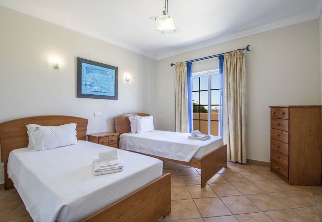 Villa em Albufeira - Villa Tulipa Villa em Albufeira - Villa Tulipa