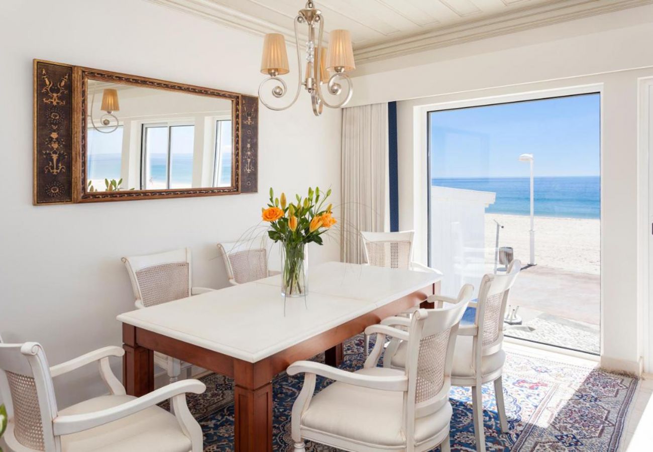 Casa geminada em Budens - Residência Estrela