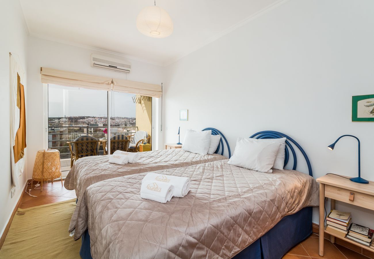 Apartamento em Lagos - Sea View: Meia Praia | Summer Vibes Prime Location
