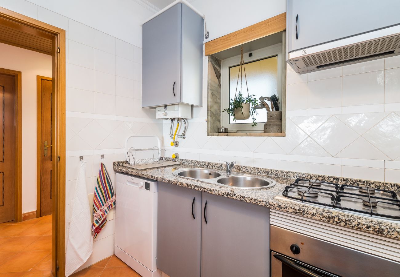 Apartamento em Lagos - Sea View: Meia Praia | Summer Vibes Prime Location