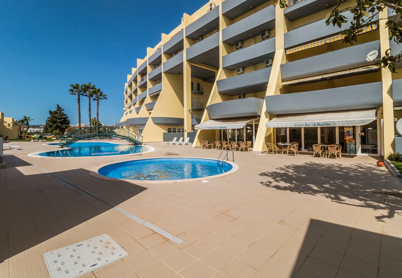 Apartamento em Lagos - Sea View: Meia Praia | Summer Vibes Prime Location
