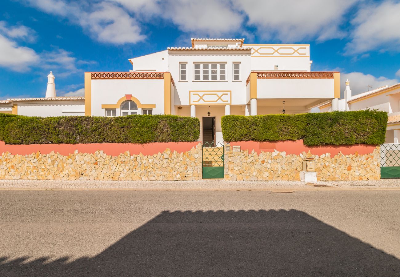 Quarto em Lagos - New Dawn's Guesthouse - Burgau