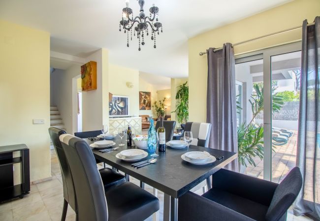Villa em Vilamoura - Villa Nadiana Villa em Vilamoura - Villa Nadiana