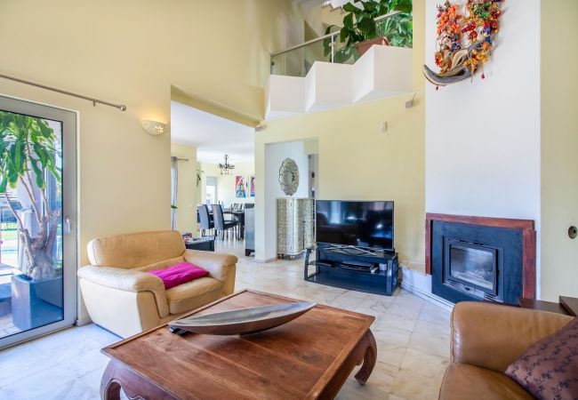 Villa em Vilamoura - Villa Nadiana Villa em Vilamoura - Villa Nadiana