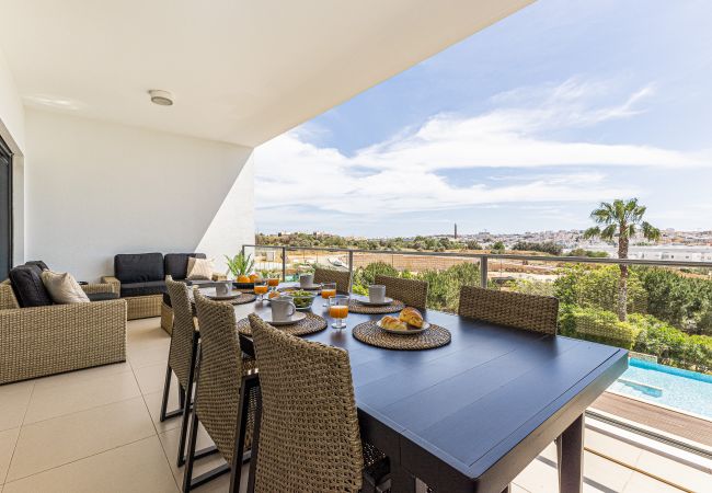 Apartamento em Lagos - Marina Village - Lote 4 Apartamento em Lagos - Marina Village - Lote 4