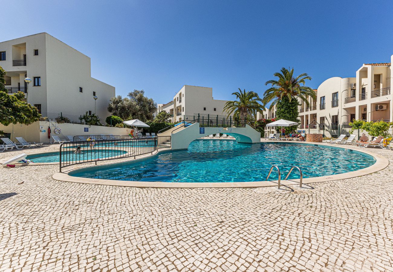 Apartamento em Alvor - Alvor Ferias | Pool | WIFI | Friends & Family