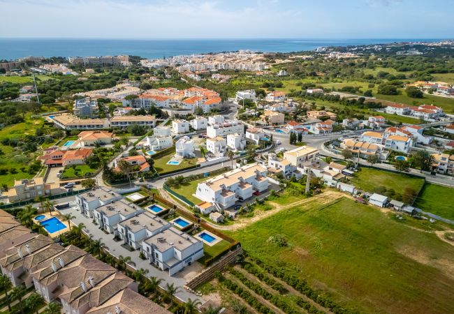 Casa geminada em Albufeira - Casa Pimenta Casa geminada em Albufeira - Casa Pimenta