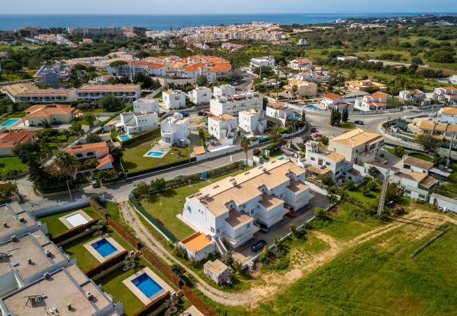Casa geminada em Albufeira - Casa Pimenta Casa geminada em Albufeira - Casa Pimenta