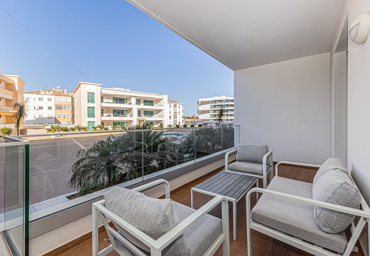 Apartamento em Lagos - Adega Deluxe |  Pool and Gym | Top Location