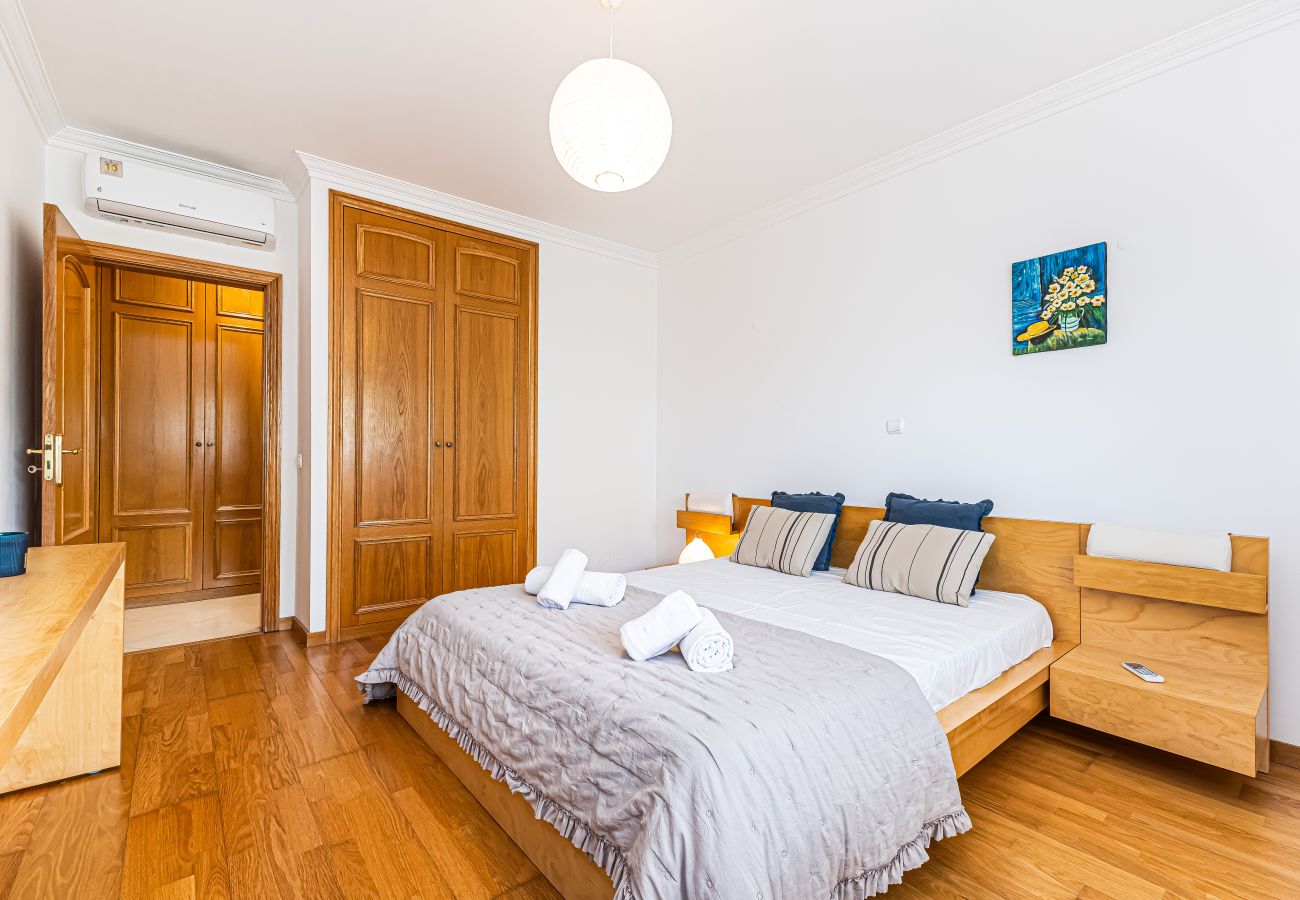 Apartamento em Portimão - Joia Da Rocha | Beach | Parking