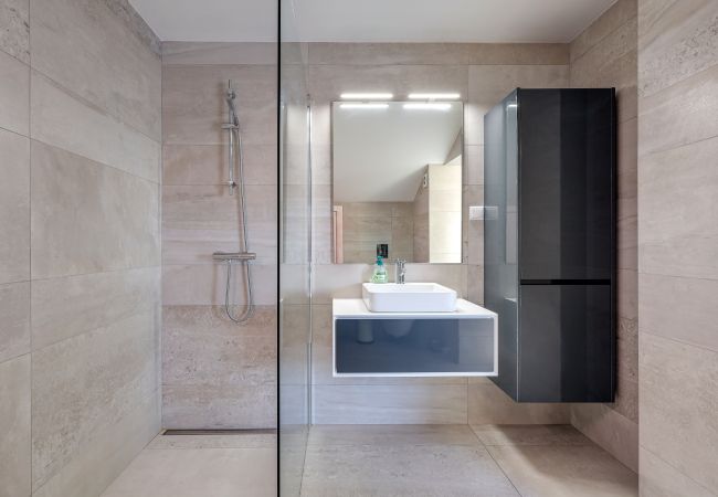 Apartamento em Lagos - Casa Lynda Lagos City Centre Apartamento em Lagos - Casa Lynda Lagos City Centre