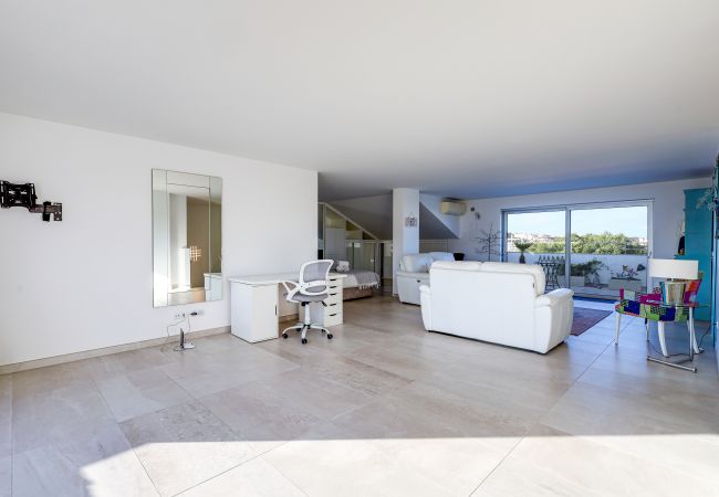 Apartamento em Lagos - Casa Lynda Lagos City Centre Apartamento em Lagos - Casa Lynda Lagos City Centre