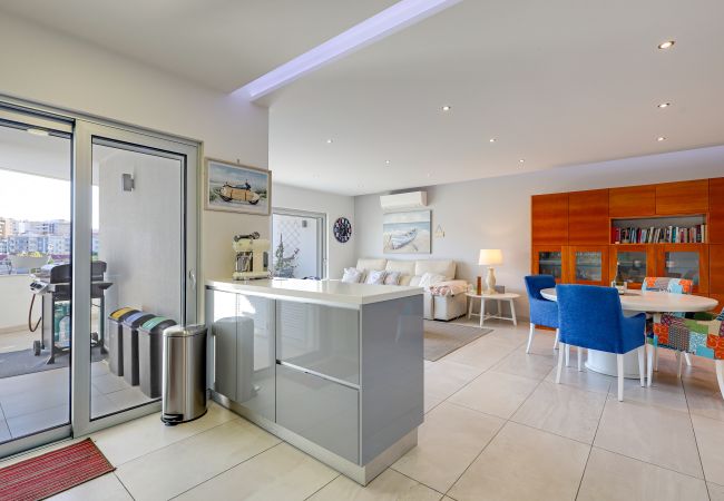 Apartamento em Lagos - Casa Lynda Lagos City Centre Apartamento em Lagos - Casa Lynda Lagos City Centre