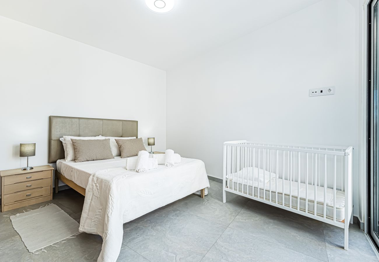 Casa em Armação de Pêra - Casa Colina II – Pool, BBQ & Family Retreat