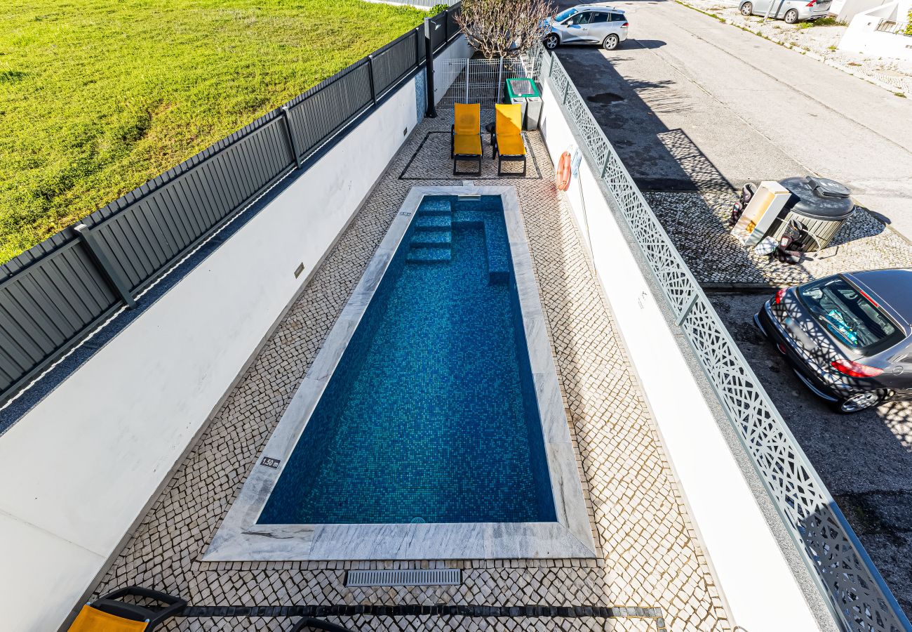 Casa em Armação de Pêra - Casa Colina II – Pool, BBQ & Family Retreat