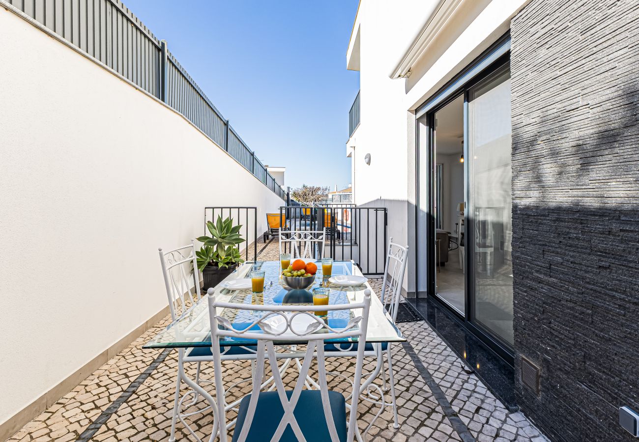 Casa em Armação de Pêra - Casa Colina II – Pool, BBQ & Family Retreat