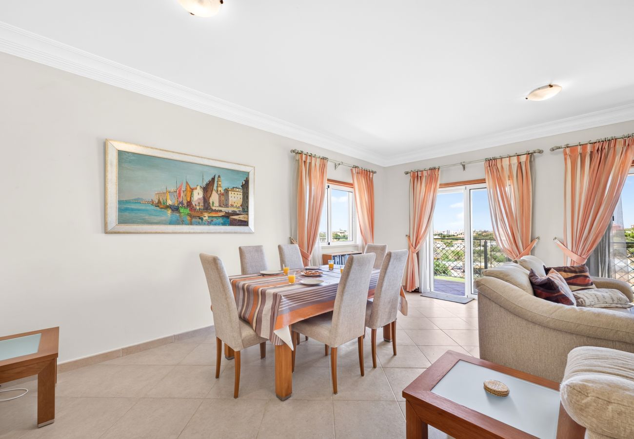 Apartamento em Lagos - Boavista Lakeview | Golf & Pool Retreat