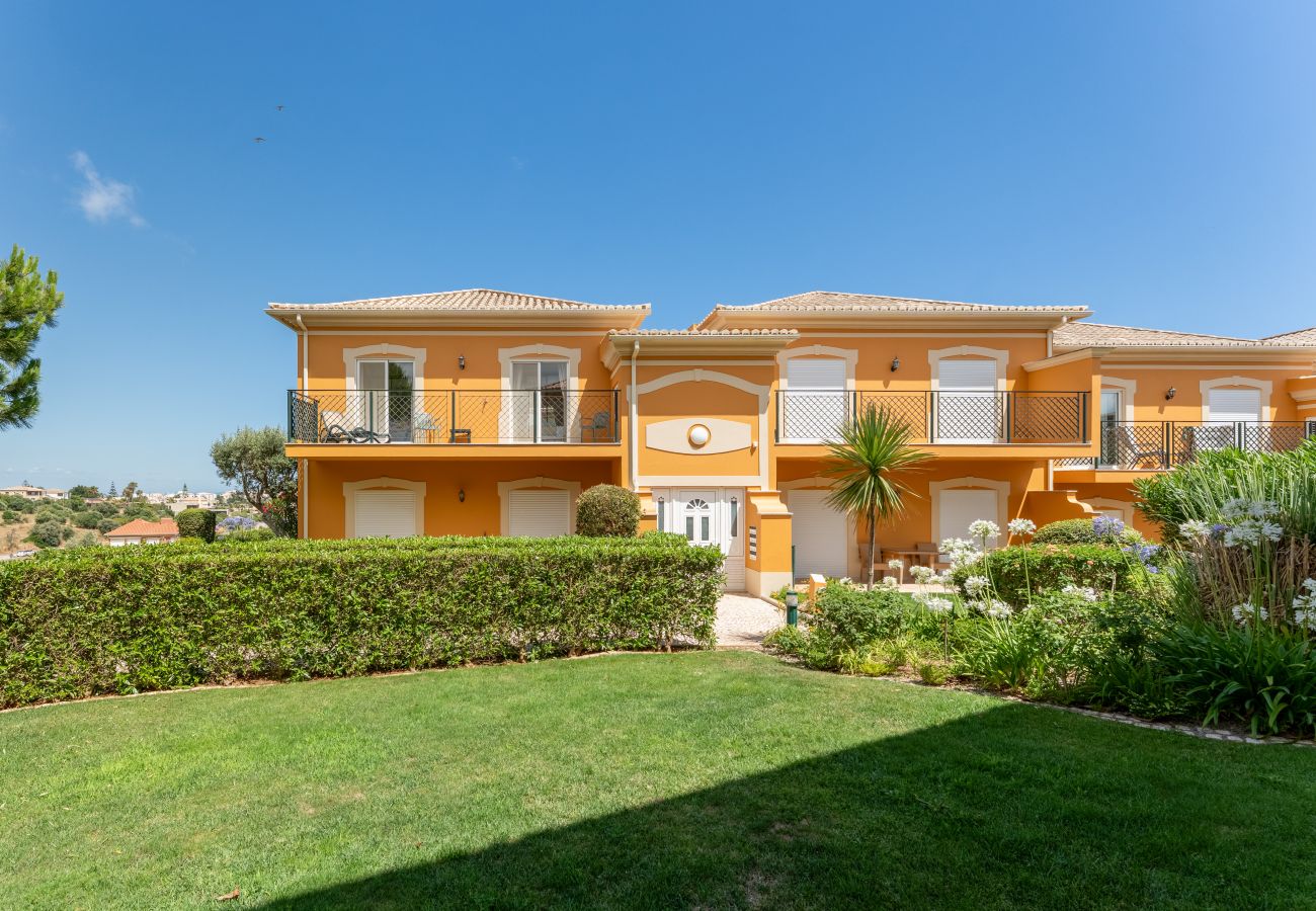 Apartamento em Lagos - Boavista Lakeview | Golf & Pool Retreat
