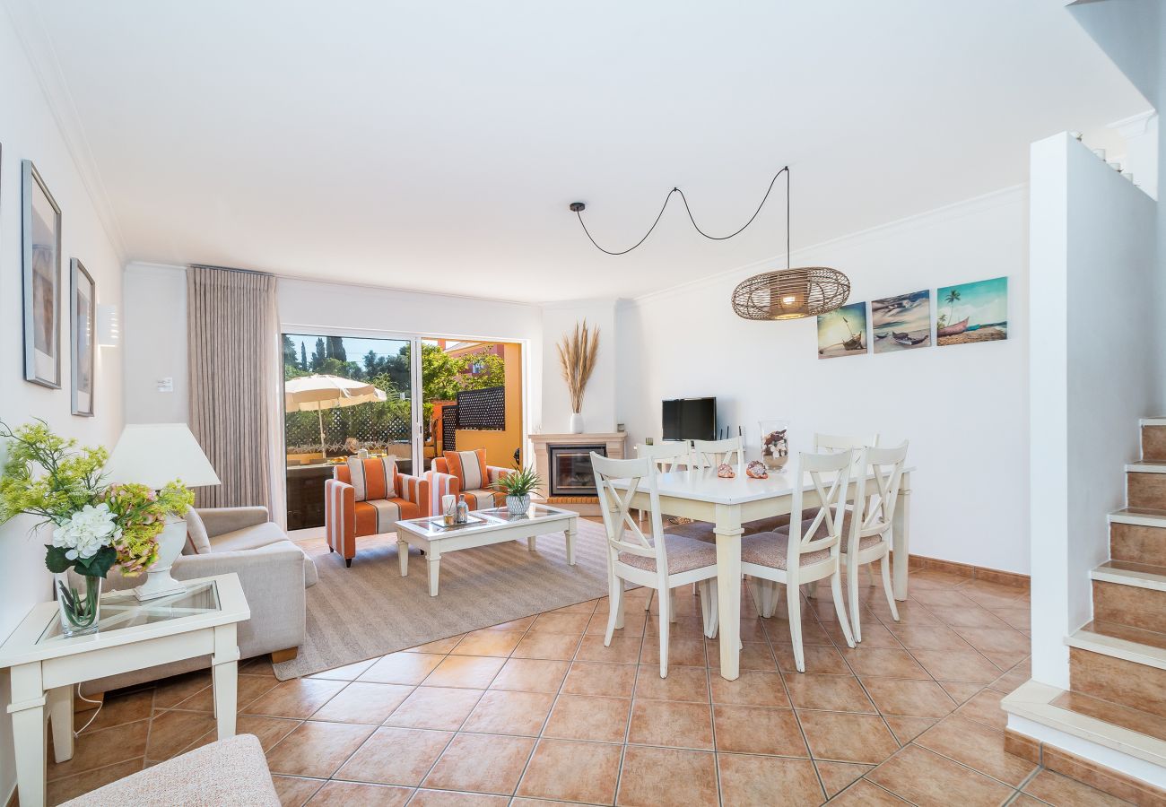 Villa em Lagos - Charmosa moradia T3 geminada – Jardins da Meia Praia
