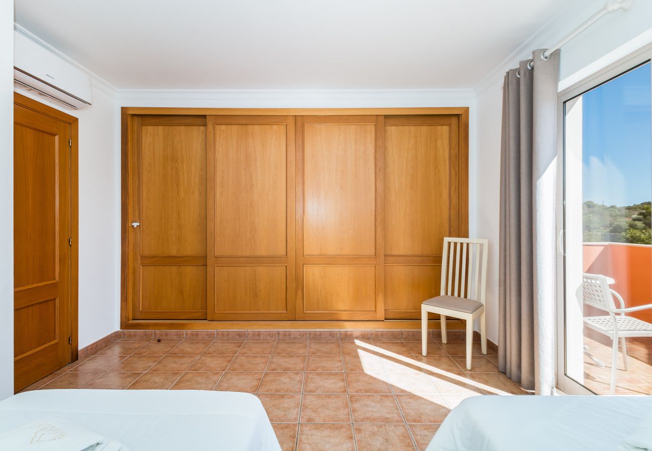 Villa em Lagos - Charmosa moradia T3 geminada – Jardins da Meia Praia