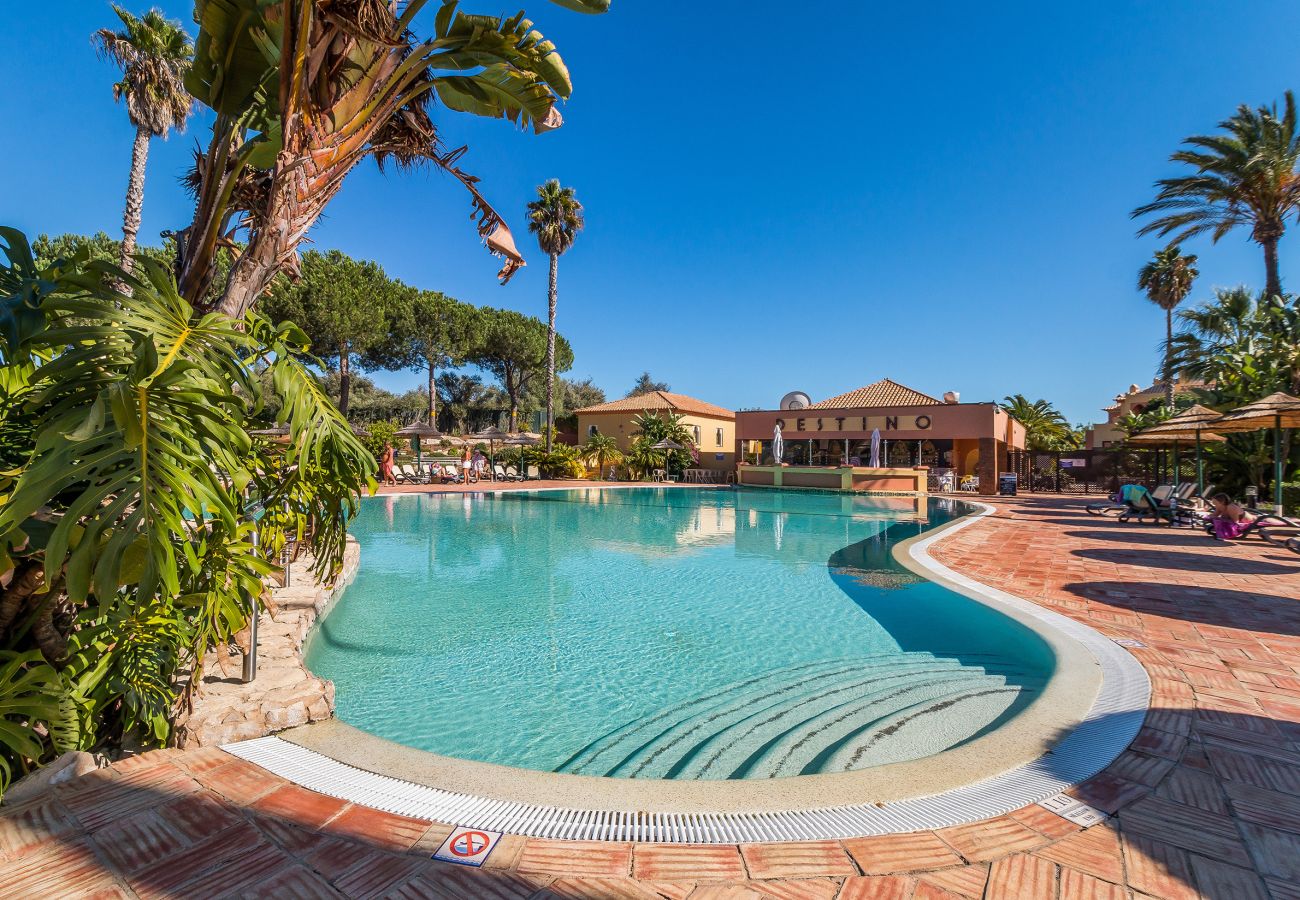 Villa em Lagos - Charmosa moradia T3 geminada – Jardins da Meia Praia