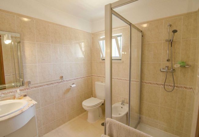 Villa in Vilamoura - Villa Bonita Villa in Vilamoura - Villa Bonita