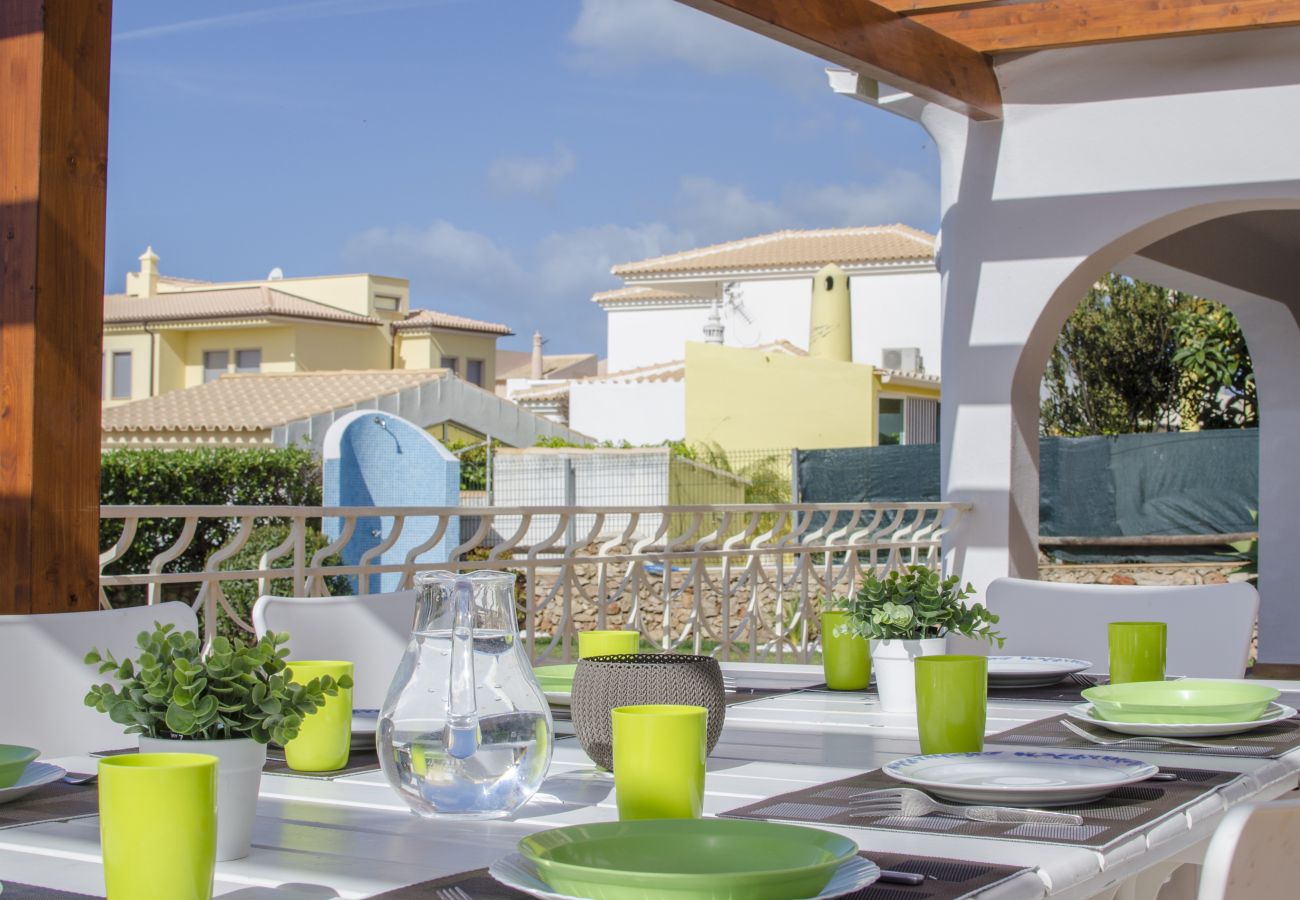 Villa in Galé - Villa Magali