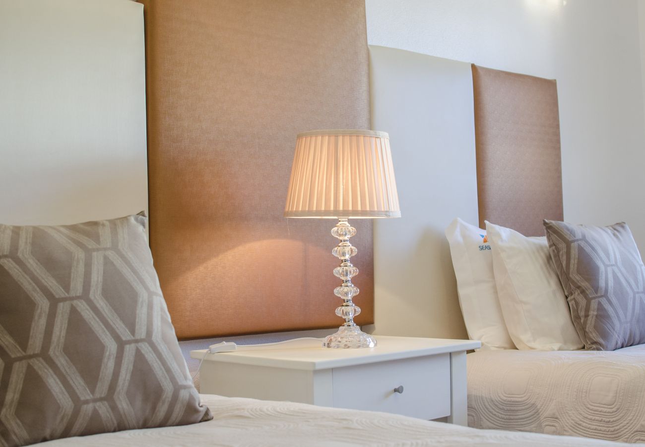 Villa in Galé - Villa Magali