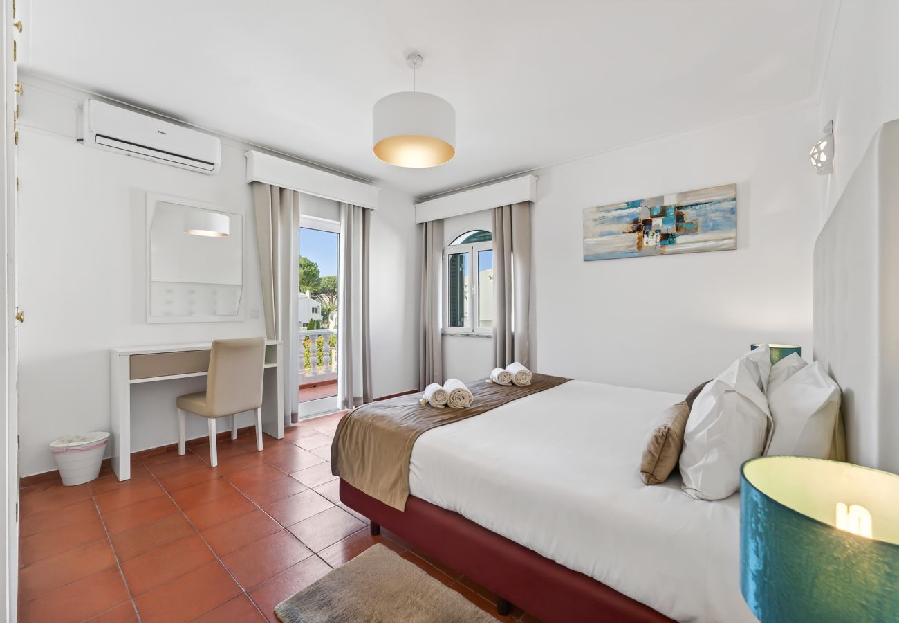 Villa in Vilamoura - Villa Jade