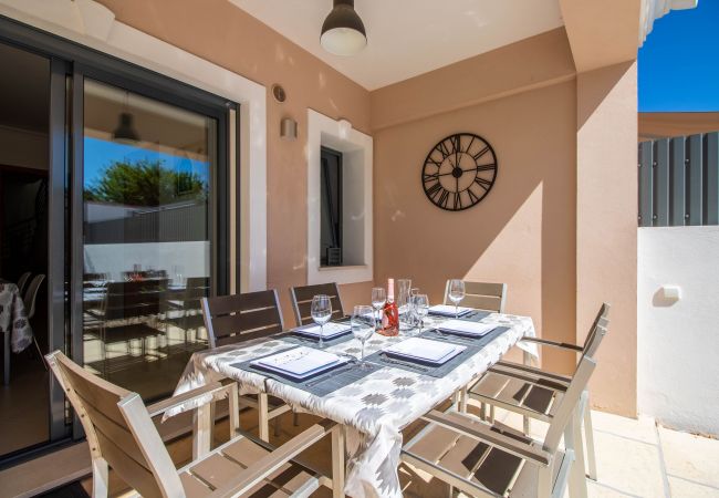 Terraced House in Almancil - Casa no Sol Terraced House in Almancil - Casa no Sol