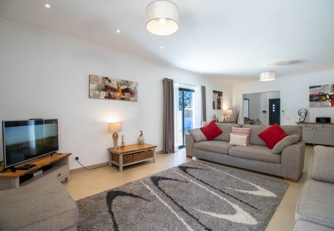 Terraced House in Almancil - Casa no Sol Terraced House in Almancil - Casa no Sol