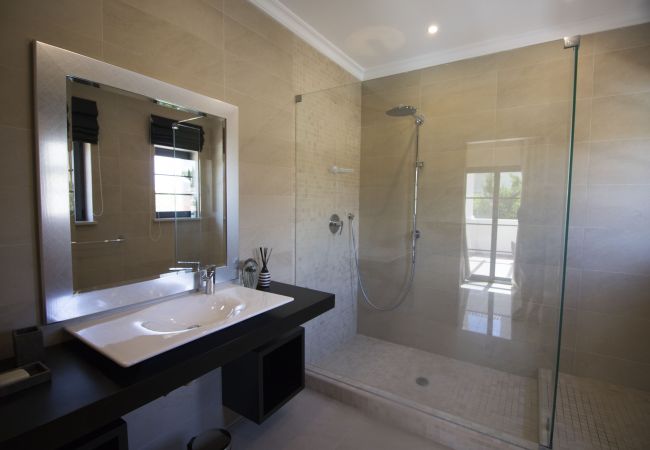 Villa in Almancil - Villa Esmeralda Villa in Almancil - Villa Esmeralda