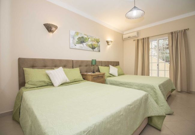 Villa in Estoi - Villa Panoramica Villa in Estoi - Villa Panoramica