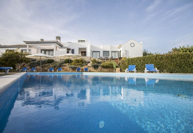 Cottage in Estoi - Casa Serena Cottage in Estoi - Casa Serena