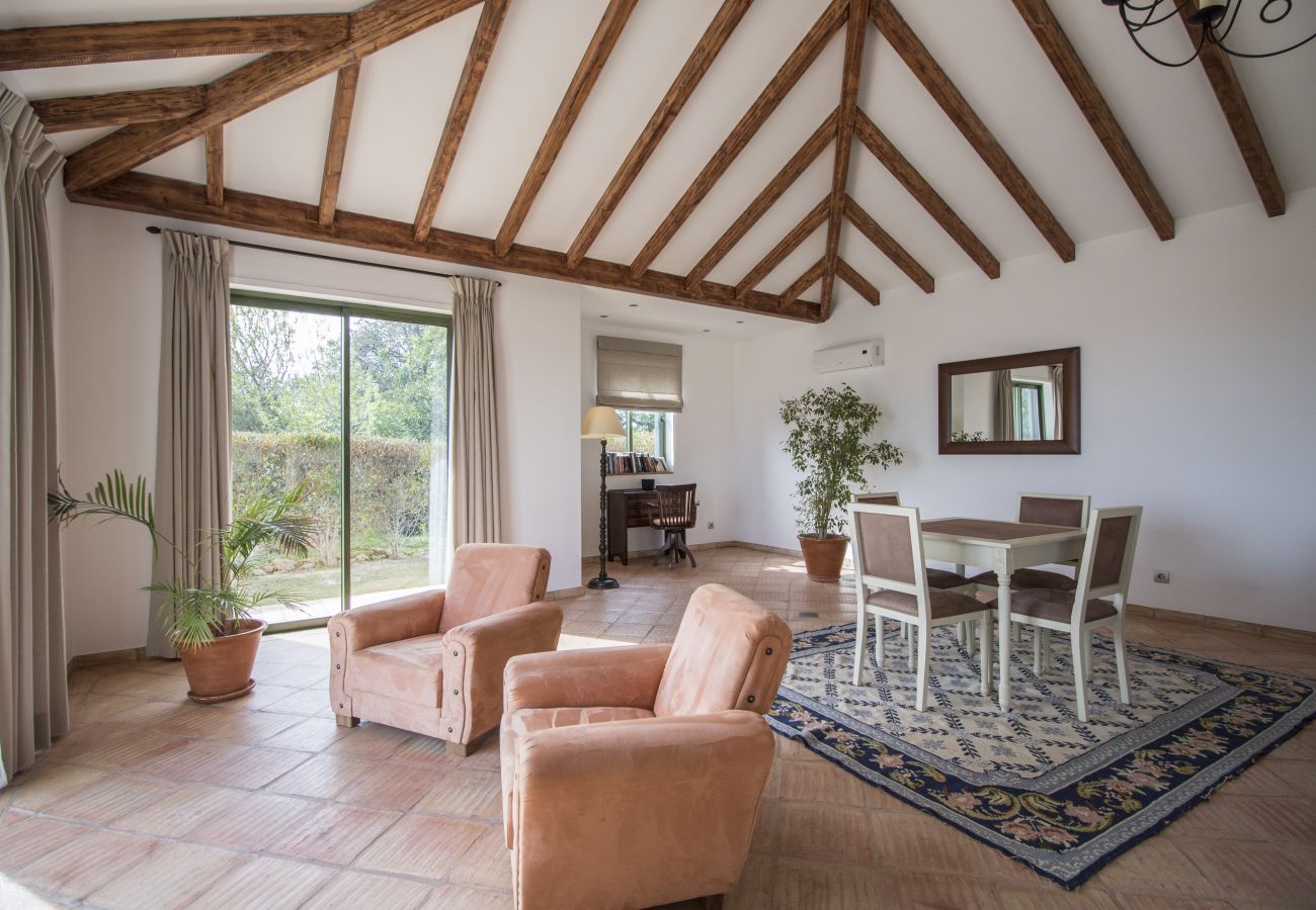 Cottage in Estoi - Casa Serena