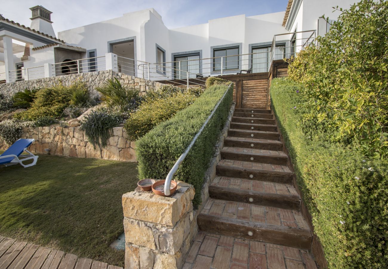 Cottage in Estoi - Casa Serena