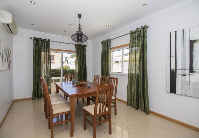 Villa in Galé - Villa Maresia Villa in Galé - Villa Maresia