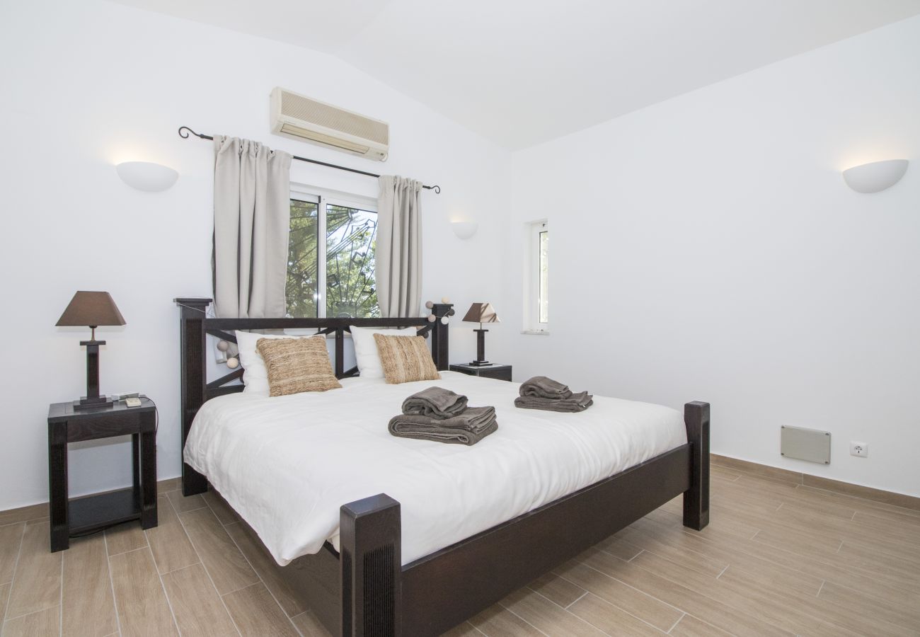 Villa in Faro - Casa Caribe