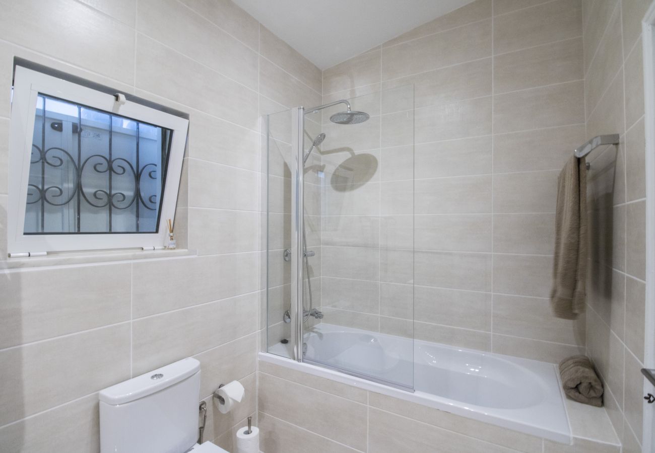 Villa in Faro - Casa Caribe