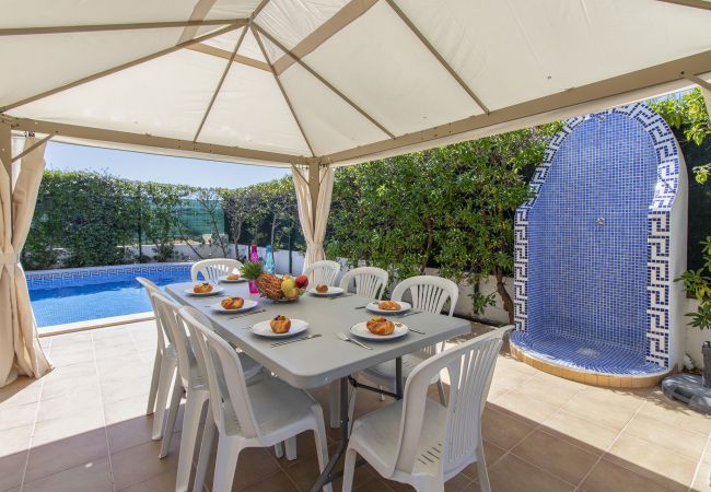 Villa in Albufeira - Villa Tulipa Villa in Albufeira - Villa Tulipa