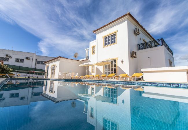 Villa in Albufeira - Villa Pacheco Villa in Albufeira - Villa Pacheco
