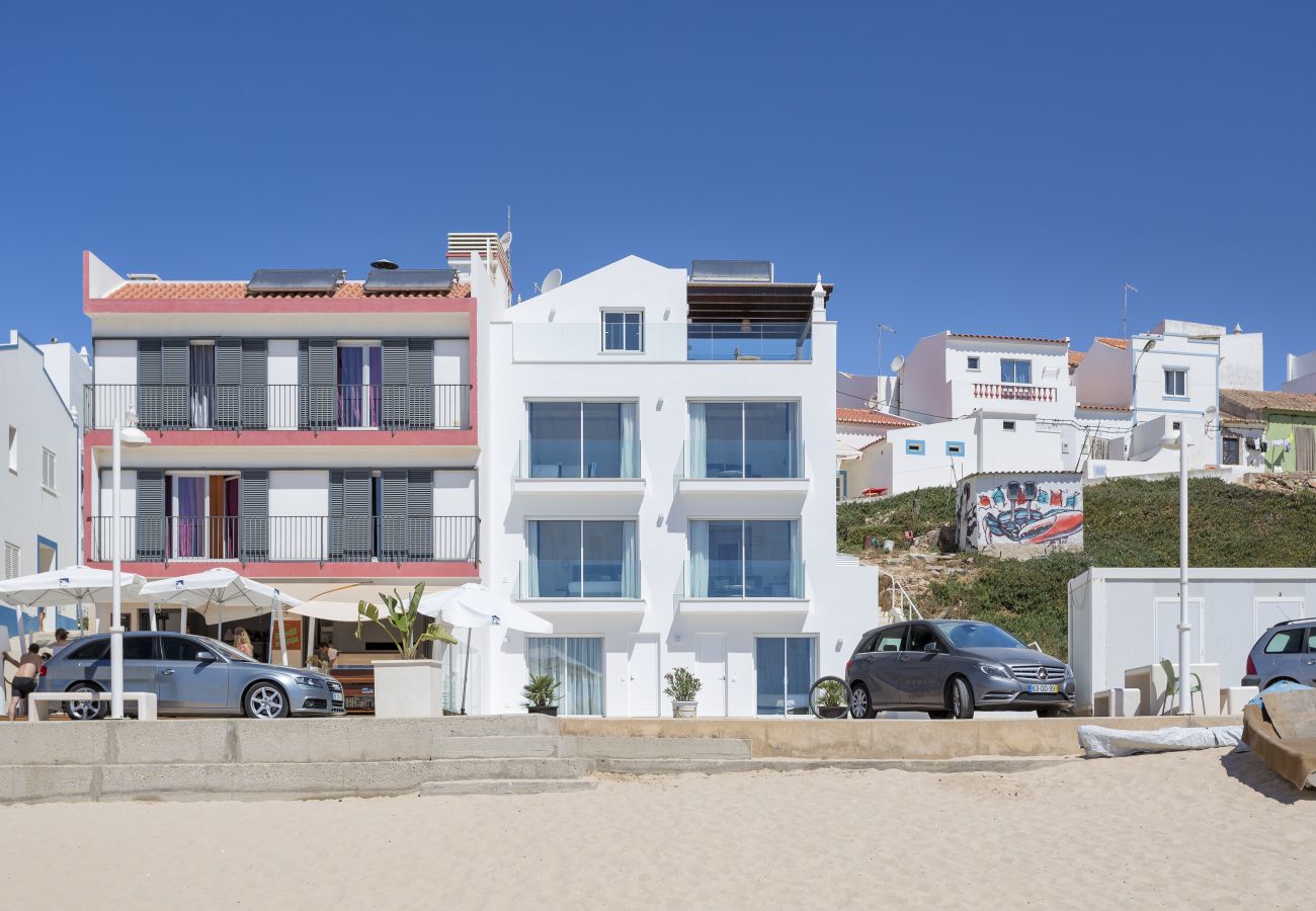 Townhouse in Budens - Residência Sol e Mar