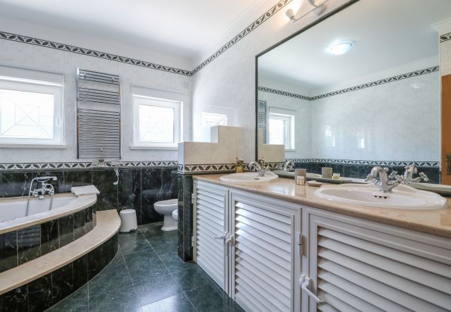 Villa in Albufeira - Villa Alfazema Villa in Albufeira - Villa Alfazema