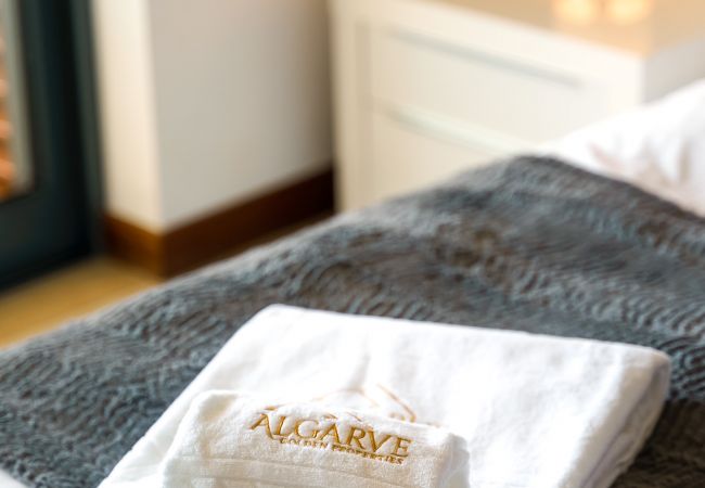 Apartment in Lagos - Marina Village: Pool |Garage | Prime Location | AC Apartment in Lagos - Marina Village: Pool |Garage | Prime Location | AC