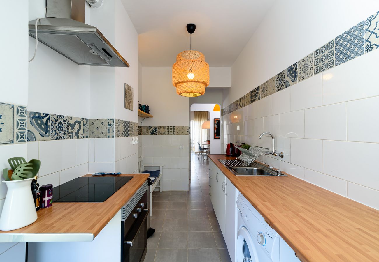 Apartment in Lagos - Downtown | Beach | Top Location | WIFI | Families