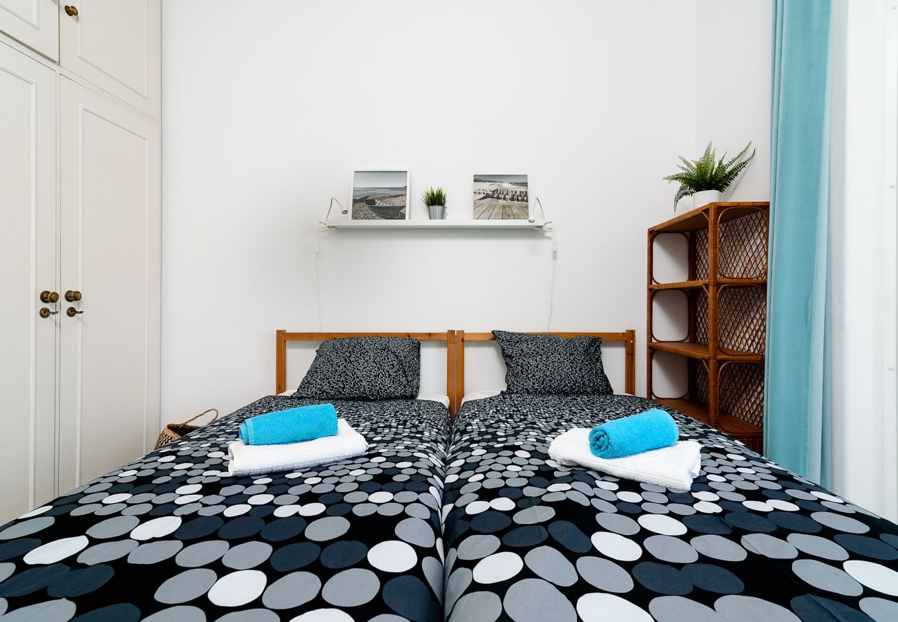 Apartment in Lagos - Downtown | Beach | Top Location | WIFI | Families