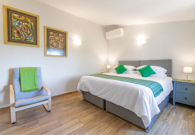 Villa in Lagos - Villa Dean: Private Pool | For Families | AC & WI- Villa in Lagos - Villa Dean: Private Pool | For Families | AC & WI-